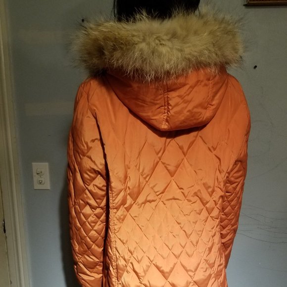Orange peach, metalic sheen parka fur/feathe light - Picture 3 of 11